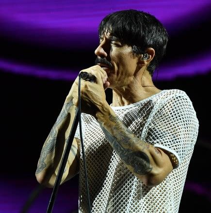 Red Hot Chili Peppers Anthony Kiedis Editorial Stock Photo Stock Image Shutterstock