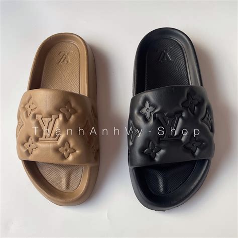 Dép quai ngang LV đúc nữ hot trend dép chống trơn êm chân Shopee Việt Nam