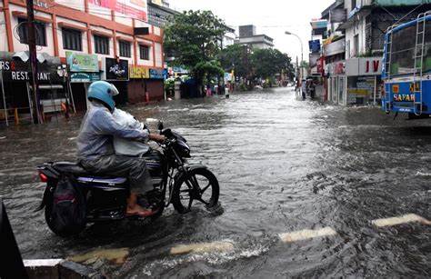 Heavy Rains In Kerala Disrupts Normal Life