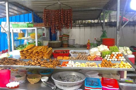 Phnom Penh Evening Street Food Tour Book Online At Civitatis