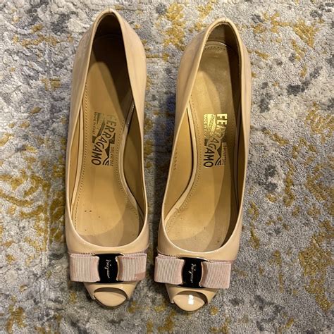 Salvatore Ferragamo Nude Patent Bow Front Pump Heels Gem