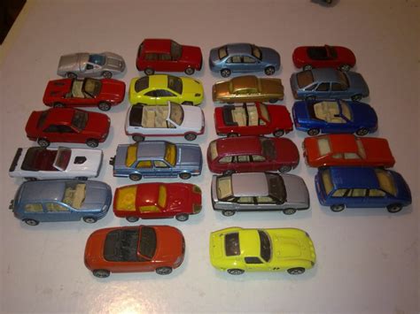 Autići Matchbox Majorette Corgi Husky Hot Wheels TinToy Aurometal