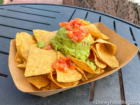 The ULTIMATE Guacamole THROW DOWN at the Mexico Pavilion in Disney
