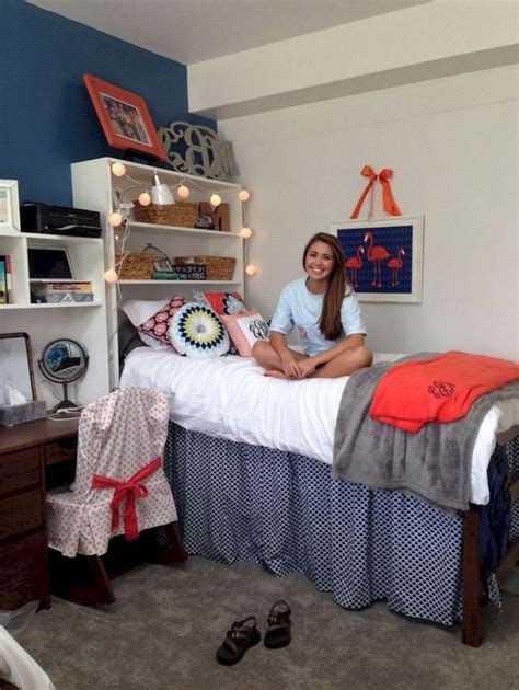 70 Smart Dorm Room Organization Ideas On A Budget Elegant Dorm Room