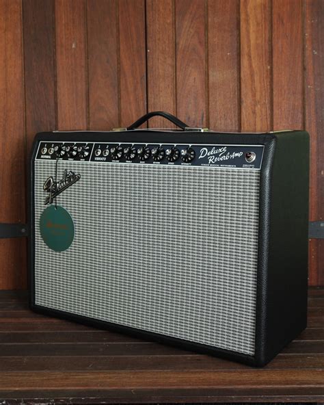 Fender '65 Deluxe Reverb Amplifier - The Rock Inn, Perth Australia ...