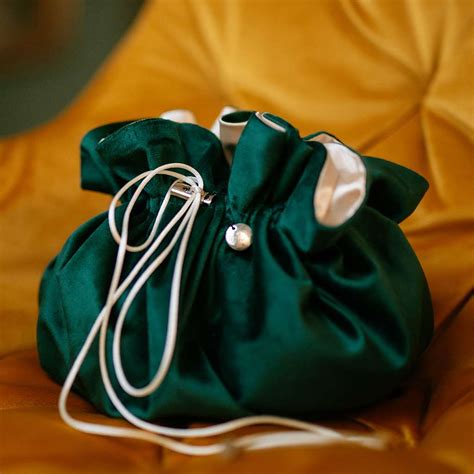 SoRoyal – SoSo by kate