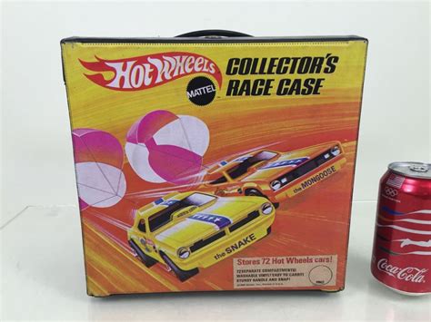 Mattel Hot Wheels Collector S Race Case Stores Hot Wheels Cars Vintage Mattel Hot