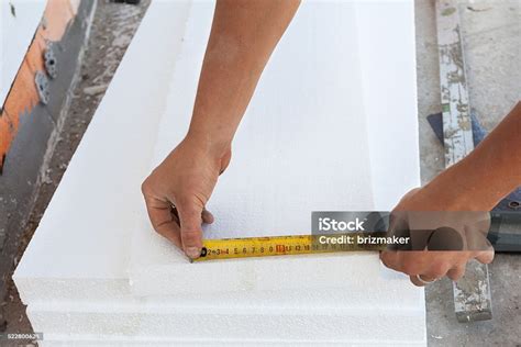 Dinding Pondasi Rumah Isolasi Termal Dengan Papan Styrofoam Foto Stok