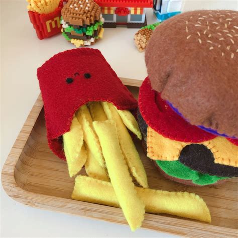 Felt Burger And Fries Felt Pretend Play Food Felt Foods Felt Toys Kitchen Play Etsy