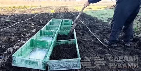 Как из пластиковых ящиков сделать высокие грядки с парником для ...