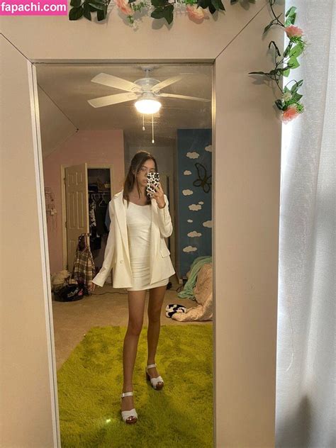 Tiptoe Tingles Tiptoetingles Leaked Nude Photo From OnlyFans Patreon