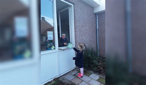 Doorgeefluik In De Nieuwe Pit In Gebruik Genomen Adverteren Uden