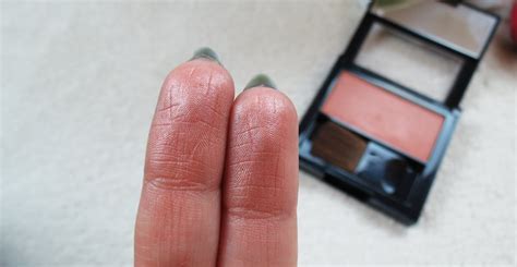 Resenha Blush Naughty Nude Revlon