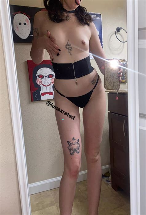 Lets Watch Horror Movies Fuck Nudes Gothsluts NUDE PICS ORG