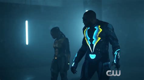 Black Lightning Cw X Sneak Peek Sins Of The Father The Book Of