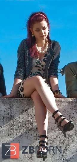 Kathryn Prescott Favorite Celebs ZB Porn