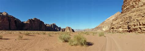 Le désert du Wadi Rum Désert Wadi Rum Wadi Rum et mer Rouge