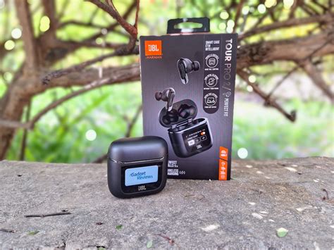 סקירה: JBL Tour Pro 2 - אוזניות עם מסך - The Gadget Reviews