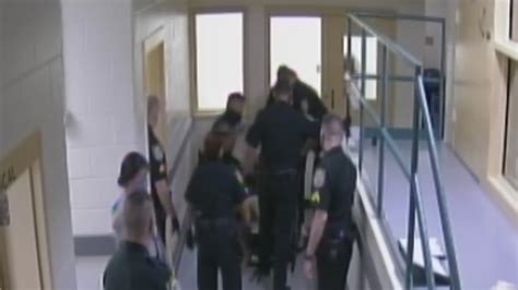 Manatee County corrections deputy resigns after punching inmate | wtsp.com