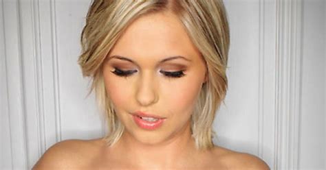 CELEBRITY MODELS NUDE Iga Wyrwał