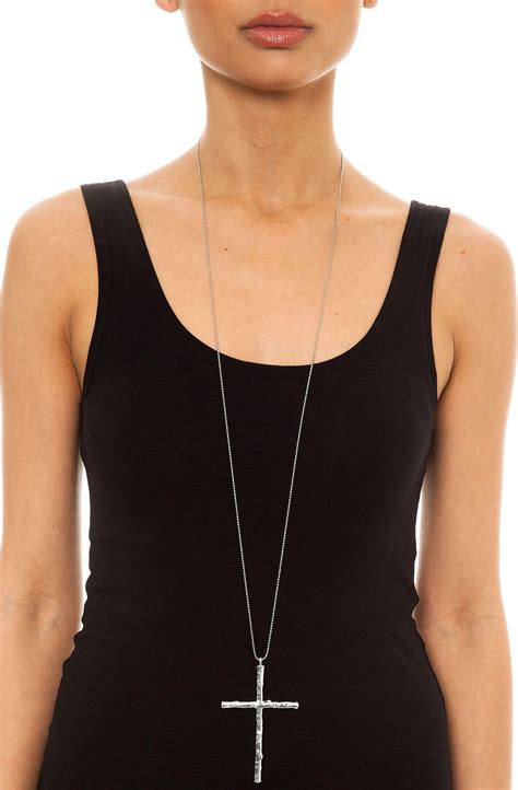 Fashionology Necklace Large Wooden Cross in Silver