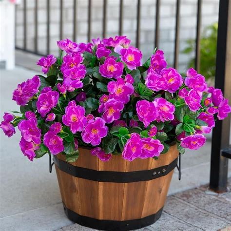 Artificial Fake White Flowers Plants for Outdoor Outside Winter