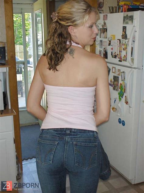 Versaute Blondine Zb Porn