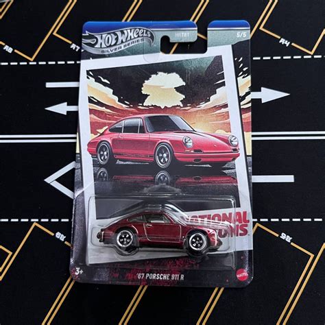 Jual Hot Wheels National Icons Porsche R CHASE Shopee Indonesia
