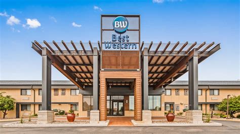 Best Western West Towne Mall Suites Madison, WI - See Discounts