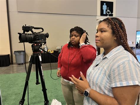 The story behind these stories – JNM Showcase