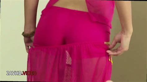 Hot Ice Queen Gives Jaw Dropping Blowjob Before Hardcore Action Unfolds