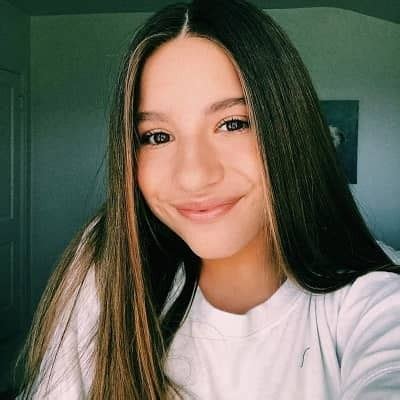 The Rise Of A Digital Darling: Uncovering Kenzie Ziegler's Net Worth