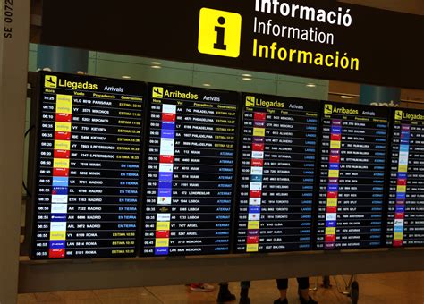 Barcelona-El Prat airport security indefinite strike to start this