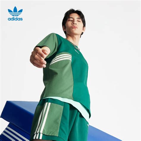 Adidas阿迪达斯官方三叶草男女情侣款拼接风运动上衣圆领短袖t恤 森林绿 Al【图片 价格 品牌 评论】 京东