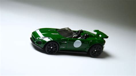 Lançamento Hot Wheels Jaguar F Type Project