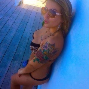 Nice Tits In Bikini Porn Pic