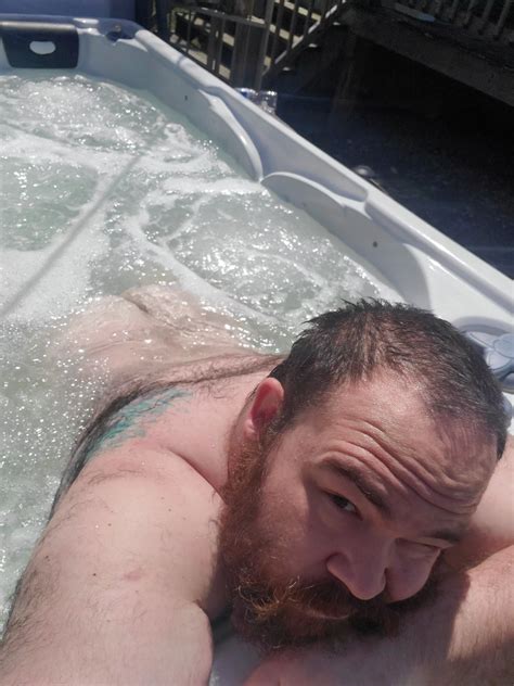 Way Too Many Empty Seats Nudes Gaybears NUDE PICS ORG