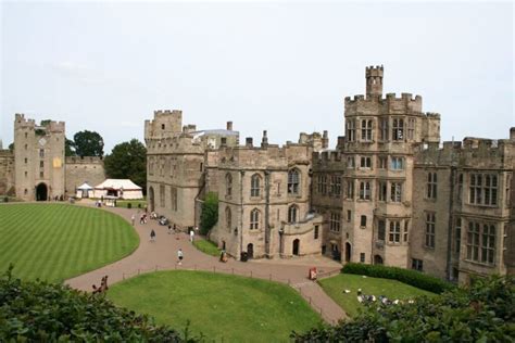 10 Most Famous Landmarks in England | Day Out in England