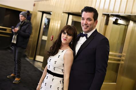 nside Zooey Deschanel and Jonathan Scott’s Manhattan Apartment: A