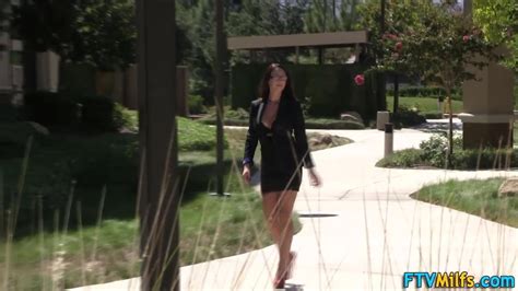 Busty Milf Toys Outdoors Sex Toy Sex Toy Porn Feat Chloe Morgan Xhamster