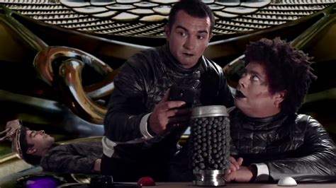 Sex And The Single Alien Trailer New Youtube