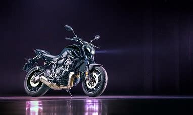 Novas naked Yamaha Continuidade e renovação MotoNews Andar de