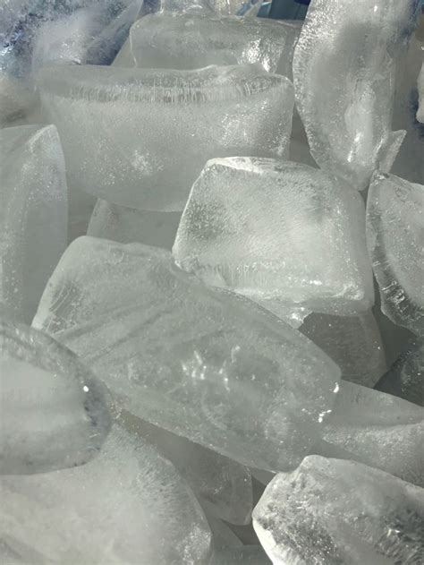 Pin By Iqra Masood On Ice Cubes Satisfying Photos Ice Eater Ice