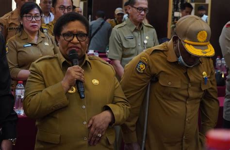 Bupati Dan Wabup Mimika Terjerat Hukum Ini Sikap Pj Gubernur Papua