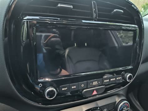 Защитное стекло на магнитолу 10,25" — KIA Soul (3G), 2 л, 2020 года ...