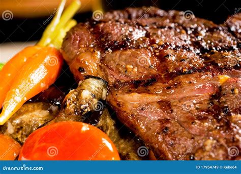 Bife Grelhado Do Ribeye Imagem De Stock Imagem De Delicioso