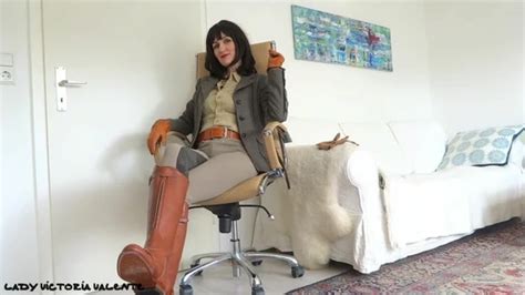Lady Victoria Valente Horny Jerk Off Instructions In Rider Outfit XHamster