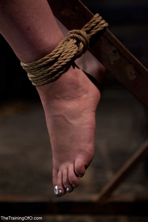 The Training Of O Featuring Maestro Stefanos Nerine Mechanique Sex Pictures CoedCherry