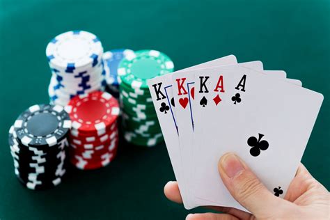 Learn How To Play Poker – Tricks And Tips