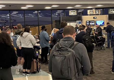 Caos Negli Aeroporti Americani Dopo Il Guasto Informatico 6 Dago